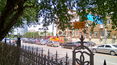 黨政機(jī)關(guān) 