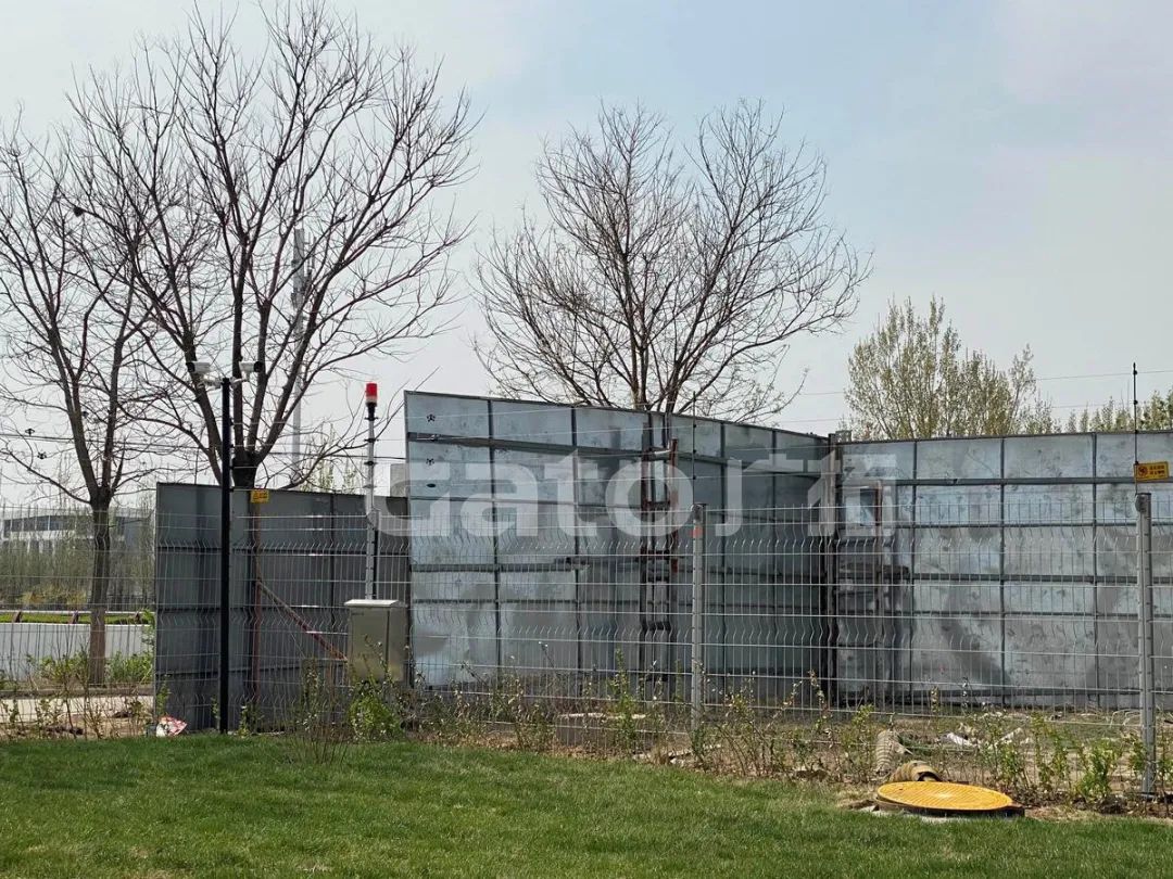 為什么廊坊這個工廠的周界用了兩種安裝方式？(圖12)