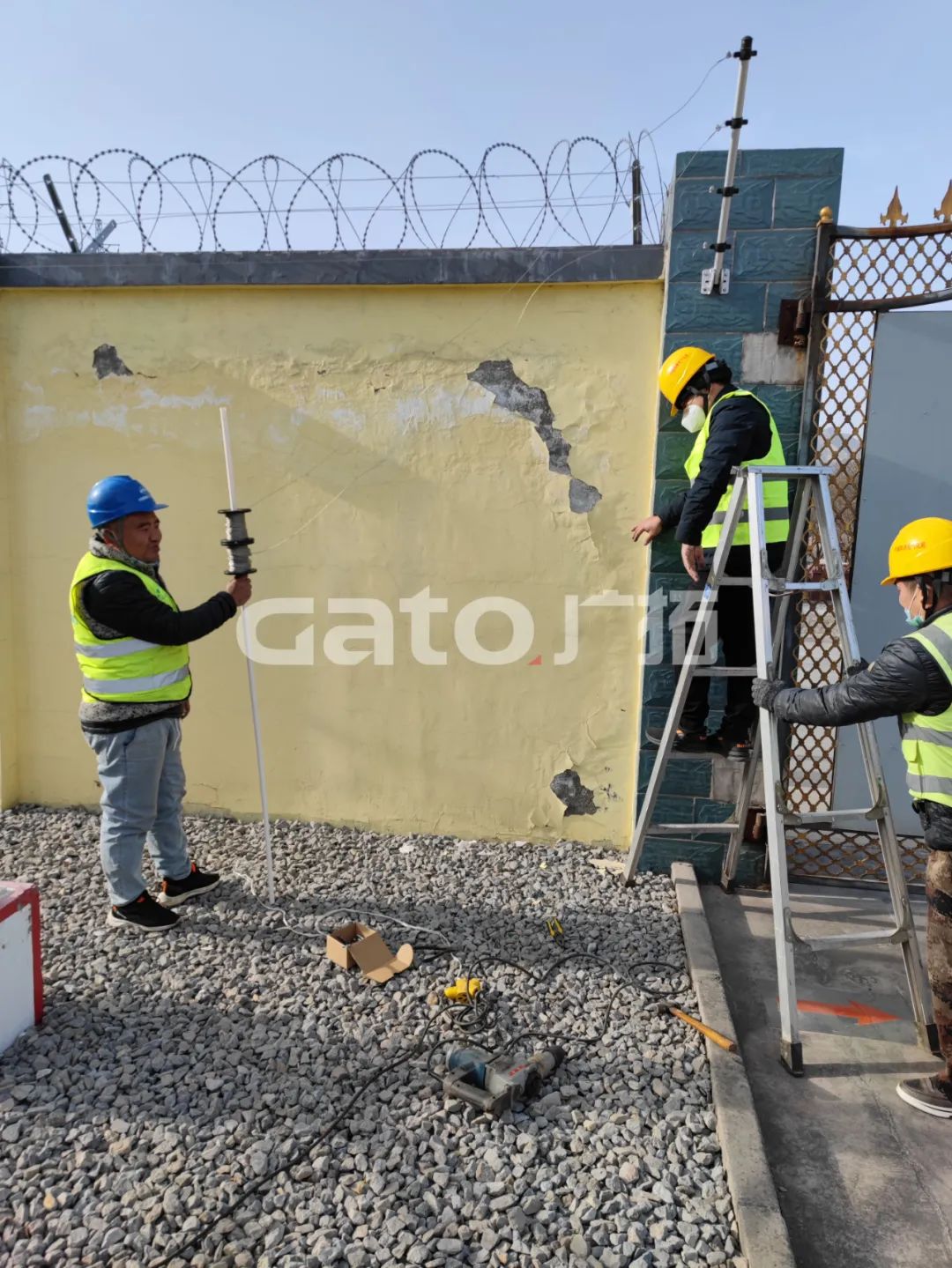 河北鐵路50多個變電站解鎖多種安裝方式！(圖10)