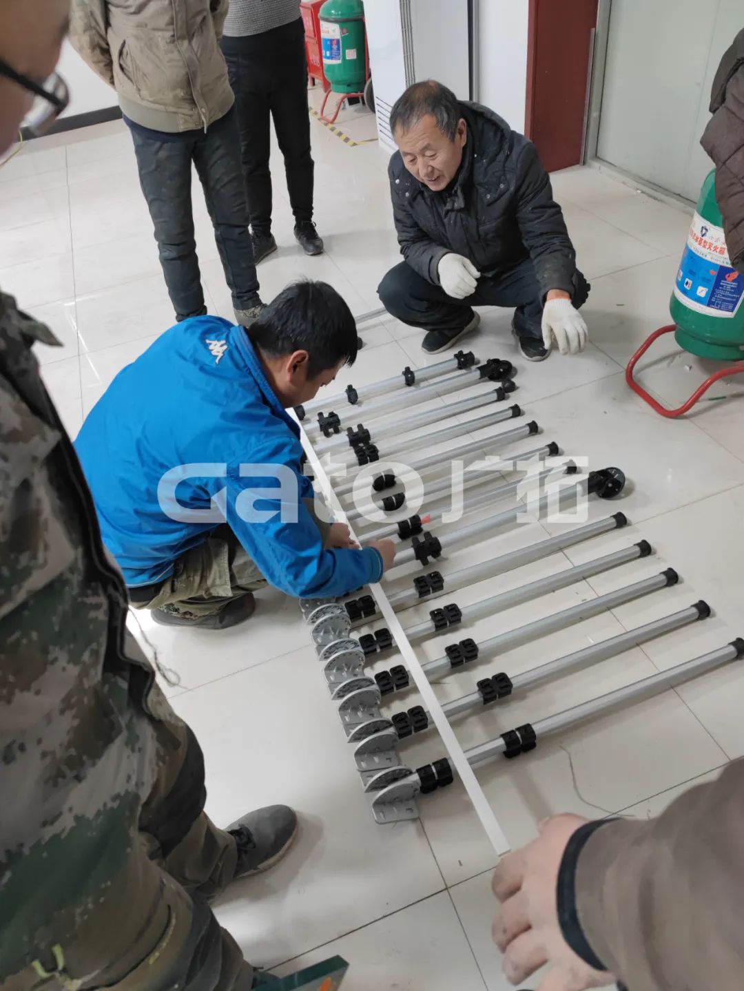 河北鐵路50多個變電站解鎖多種安裝方式！(圖13)