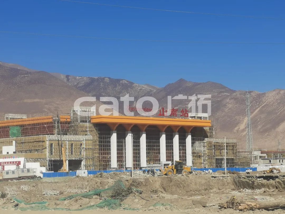 在海拔3700米高原裝電子圍欄是什么體驗(yàn)？ 打卡西藏第一條電氣化鐵路(圖15)